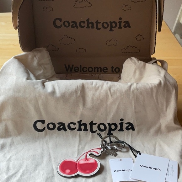 ๐ COACH COACHTOPIA CHERRY BAG CHARM ๐ - Picture 2 of 16